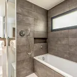 Vivi Homes - Terra Higueron Luxury, Terrace & Pool Apartment Fuengirola