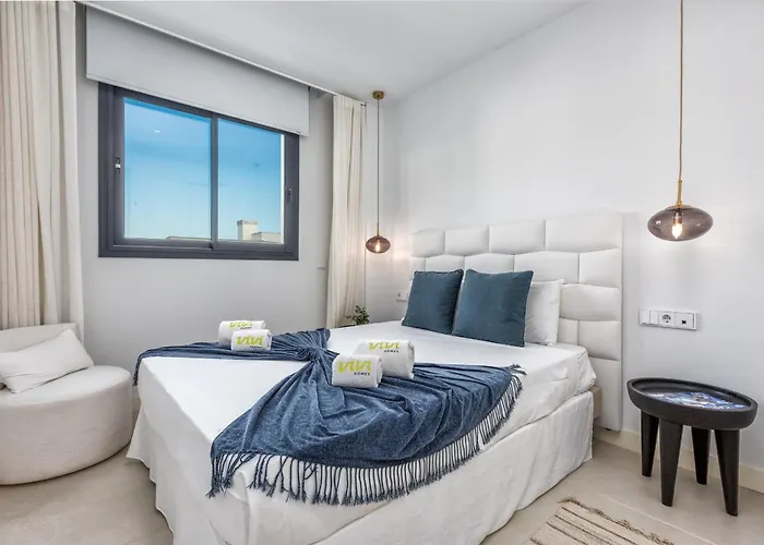 アパート Vivi Homes - Terra Higueron Luxury, Terrace & Pool *