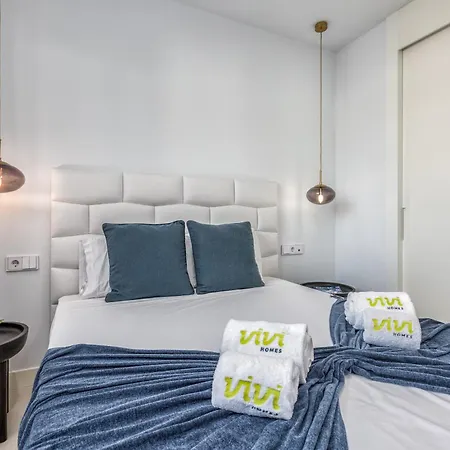 Vivi Homes - Terra Higueron Luxury, Terrace & Pool Διαμέρισμα Fuengirola