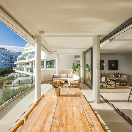 Vivi Homes - Terra Higueron Luxury, Terrace & Pool * Fuengirola